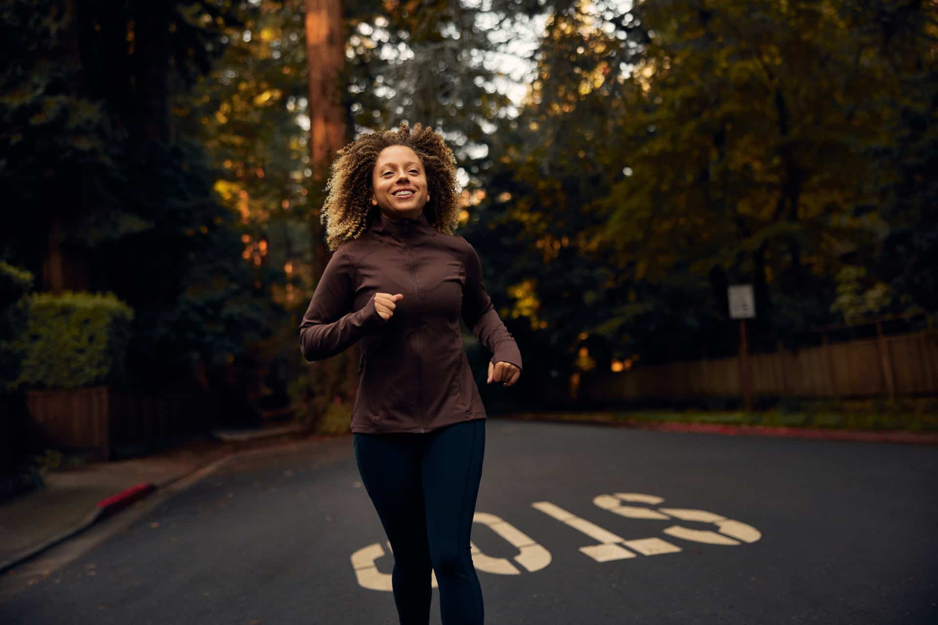 Seamless Alecia Running Scaledown